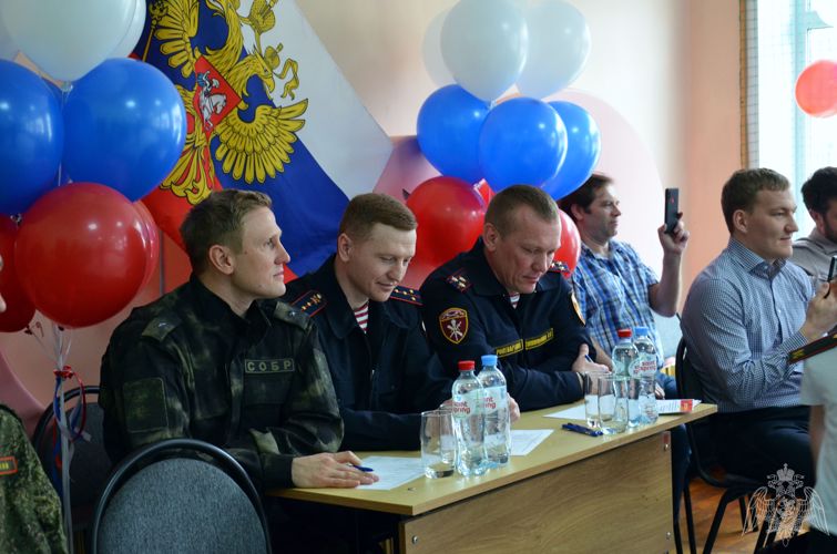 Росгвардейцы приняли участие в детском празднике, посвященном Дню защитника Отечества.