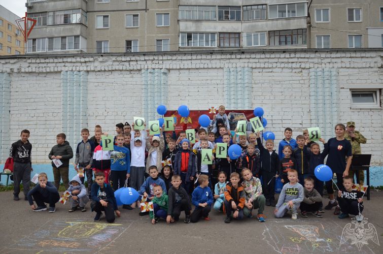 Тамбовские росгвардейцы провели спортивно-патриотическое мероприятие для детей