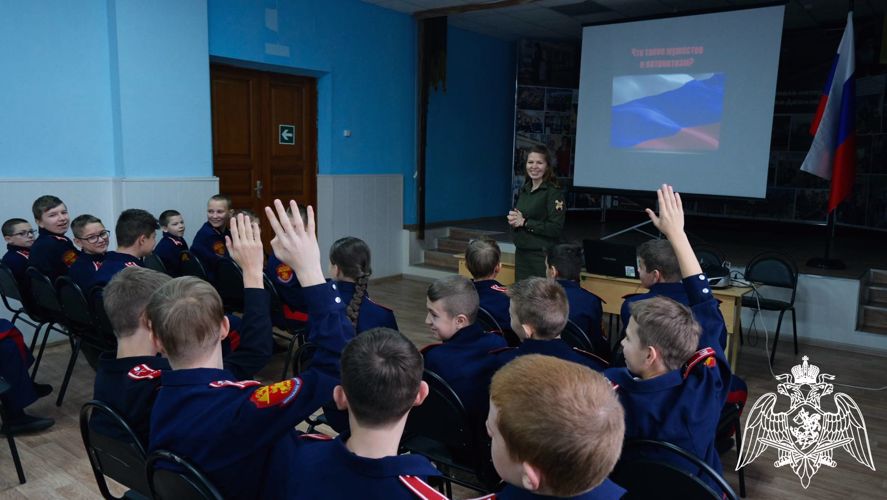 Росгвардейцы провели встречу с кадетами в рамках ведомственной акции в Тамбове
