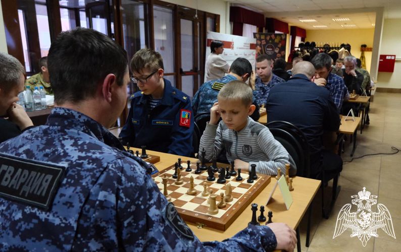 Росгвардейцы провели шахматный турнир в память о погибших сотрудниках и военнослужащих в Тамбове
