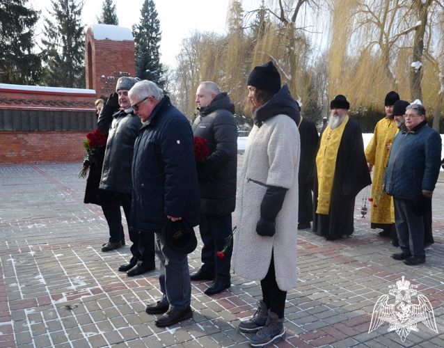 Росгвардейцы почтили память погибших защитников Отечества в Тамбове