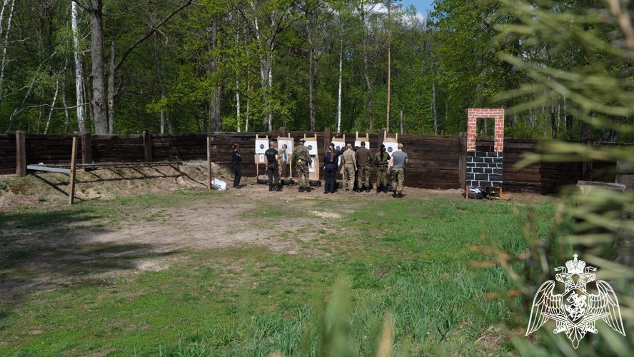 Росгвардеец завоевал призовое место в соревнованиях по стрельбе из пистолета Макарова в Тамбове