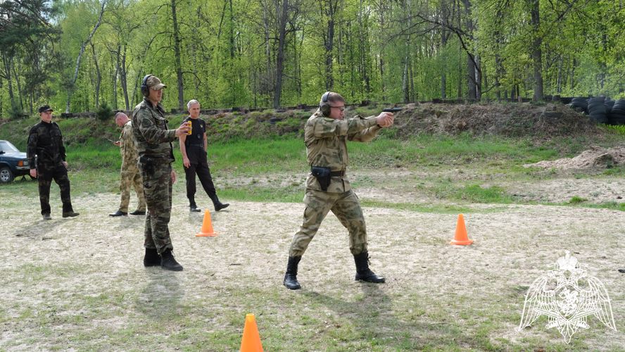 Росгвардеец завоевал призовое место в соревнованиях по стрельбе из пистолета Макарова в Тамбове
