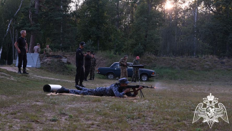 Росгвардейцы приняли участие в соревнованиях по стрельбе из автомата Калашникова среди силовых ведомств в Тамбове