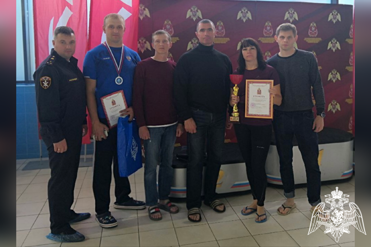 Тамбовские росгвардейцы завоевали две серебряные медали на чемпионате Центрального округа Росгвардии по плаванию в Москве