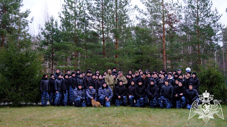 Росгвардейцы провели тематическую встречу со студентами в Тамбове