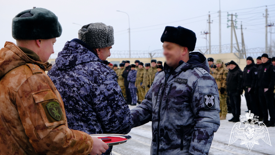 Росгвардейцы за проявленное мужество и профессионализм были отмечены государственными наградами в Тамбове