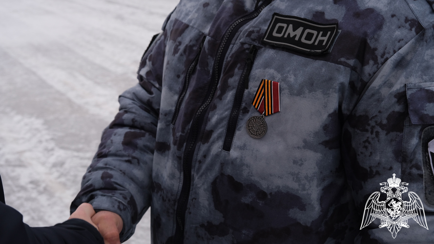 Мужество и профессионализм росгвардейцев отмечены государственными наградами в Тамбове