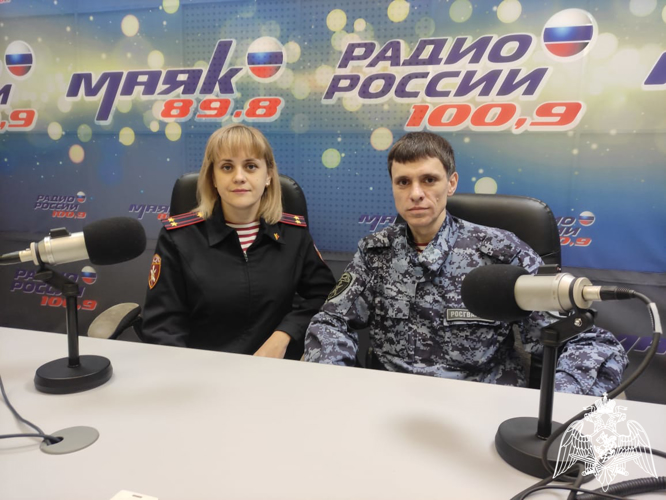 Офицеры Росгвардии стали гостями студии «Радио России – Тамбов» в преддверии Дня защитника Отечества