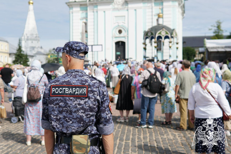 Росгвардейцы приняли участие в праздничных мероприятиях, посвященных Дню памяти преподобного Сергия Радонежского