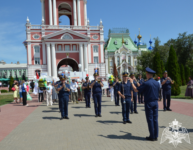 Семья росгвардейца приняла участие в "Параде семей" в Тамбове