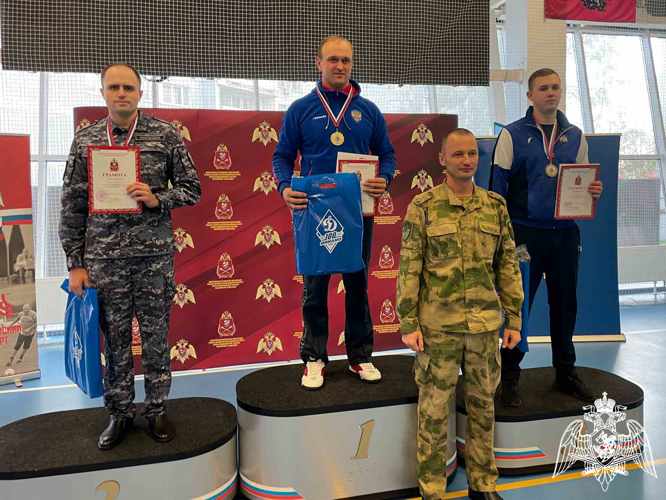 Росгвардейцы из Тамбова завоевали «золото» на Чемпионате Центрального округа Росгвардии по плаванию