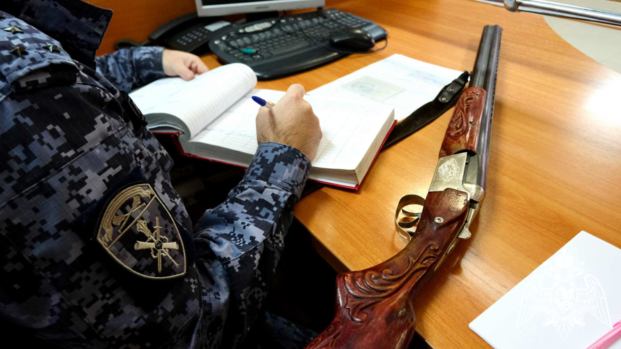 Росгвардейцы за неделю проверили более 70 владельцев оружия в Тамбовской области