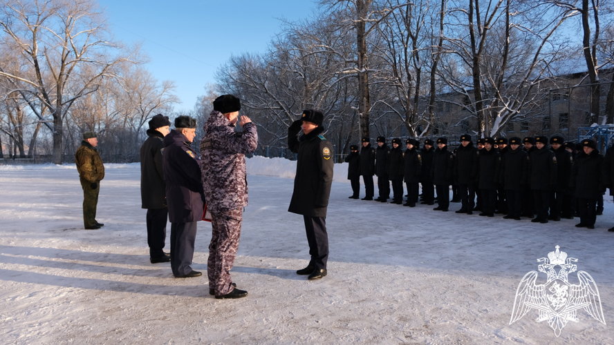 В День кадета представители Росгвардии наградили отличившихся учащихся ведомственного класса в Тамбове