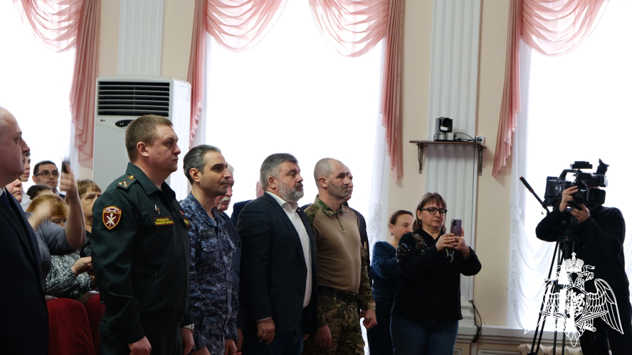 Росгвардейцы приняли участие в церемонии вручения юбилейных медалей ветеранам Великой Отечественной войны