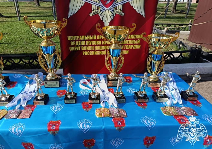 Тамбовские росгвардейцы стали победителями и призерами Чемпионата Центрального округа по стрельбе из ручного боевого оружия