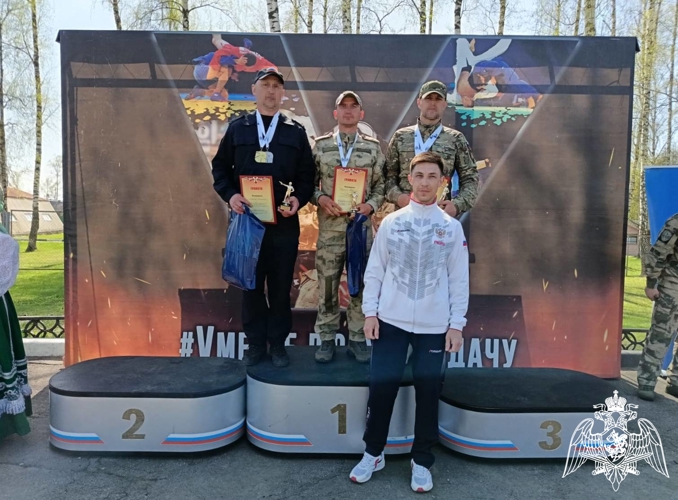 Тамбовские росгвардейцы стали победителями и призерами Чемпионата Центрального округа по стрельбе из ручного боевого оружия