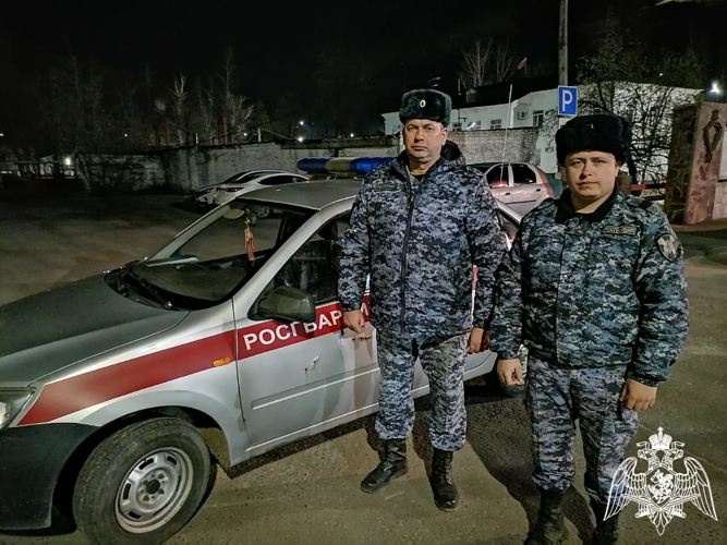 Росгвардейцы задержали мужчину по подозрению в краже сотовых телефонов в Тамбовской области