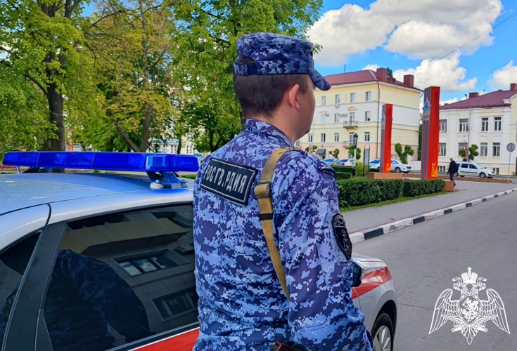 Росгвардейцы задержали в Тамбовской области подозреваемую в убийстве своего супруга 