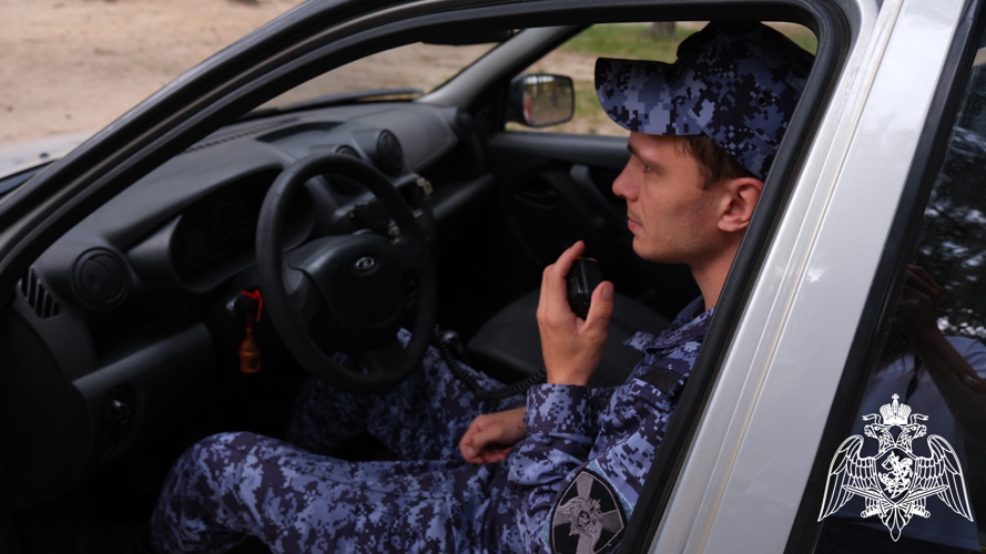 Росгвардейцы оперативно задержали гражданина по подозрению в разбое в отношении несовершеннолетней в Тамбове