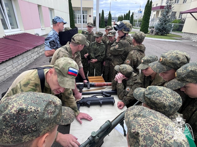 Росгвардейцы провели День призывника для тамбовских кадет
