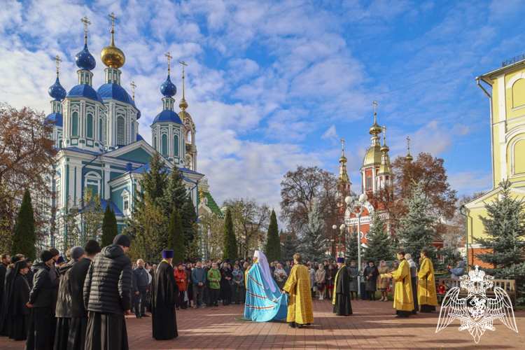 Росгвардейцы присутствовали на премьере патриотического спектакля в Тамбовской духовной семинарии