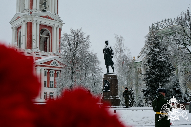 Начальник регионального управления Росгвардии принял участие в мероприятии, посвященном Дню тамбовских героев