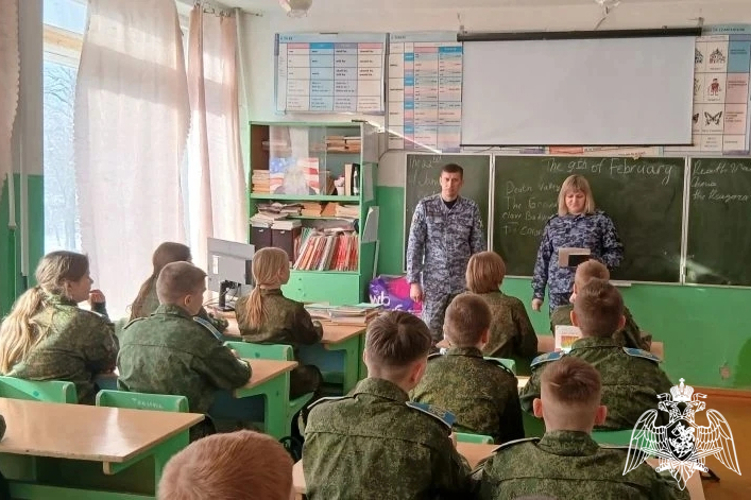 Росгвардейцы проводят в Тамбовской области мероприятия в рамках всероссийских ведомственных акций «Дни Росгвардии» и «Неделя мужества»