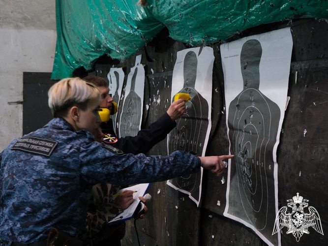 Команда управления Росгвардии стала «серебряным» призером соревнований по зимнему служебному двоеборью и лыжным гонкам среди силовых ведомств Тамбовской области