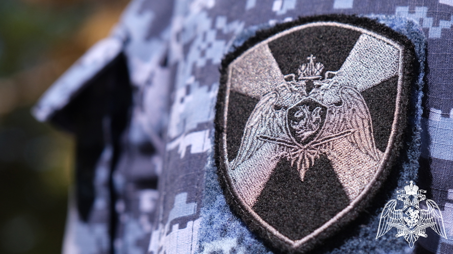 Росгвардейцы задержали мужчину по подозрению в краже товаров из супермаркета в Тамбове