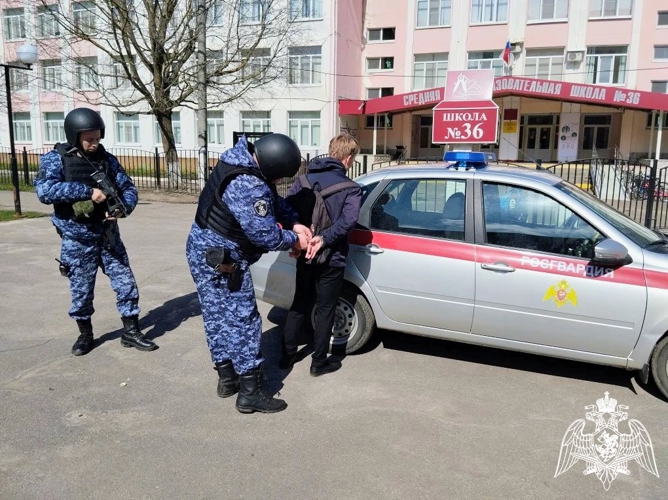 Росгвардейцы приняли участие во Всероссийских антитеррористических учениях на объектах образования в Тамбовской области