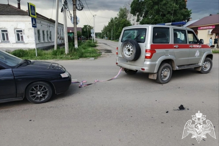 Росгвардейцы оказали помощь на месте ДТП в Тамбовской области