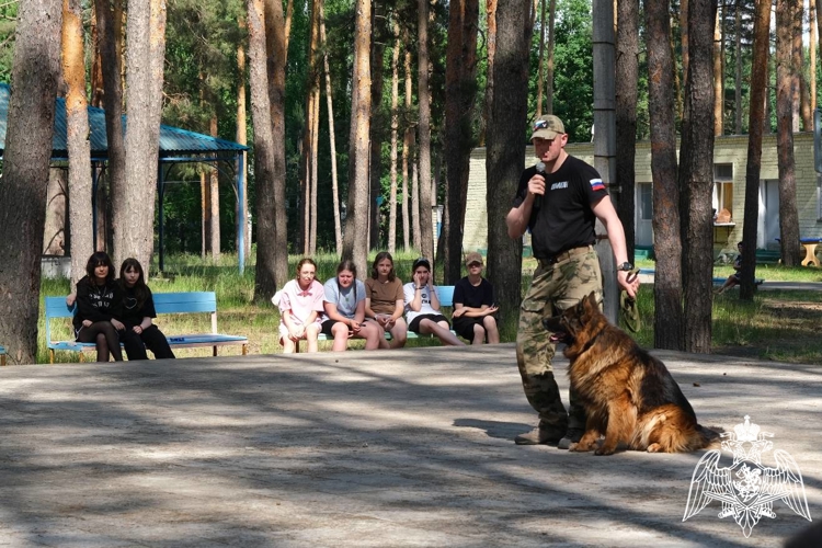 Росгвардейцы провели спортивно-патриотическое мероприятие в православном молодежном центре «Спас» в Тамбовской области