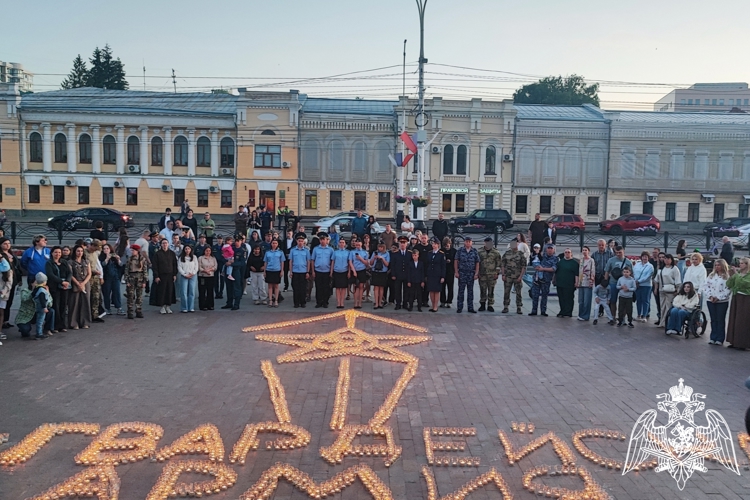 Росгвардейцы стали участниками патриотических акций в честь Дня памяти и скорби в Тамбове