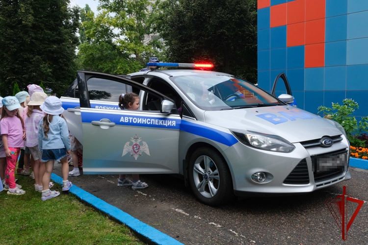 Росгвардейцы провели познавательное мероприятие для дошкольников в Тамбове
