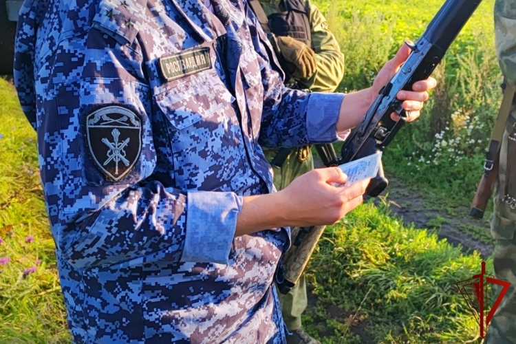 Росгвардейцы проверили за неделю более 250 владельцев оружия в Тамбовской области