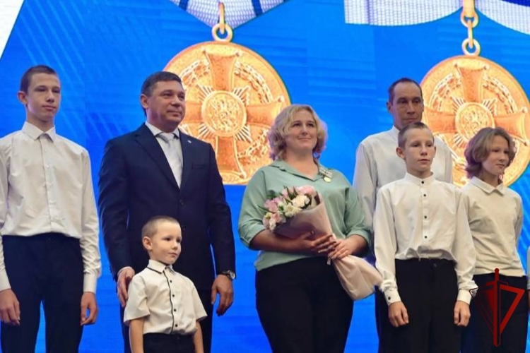 Начальник регионального управления Росгвардии принял участие в торжественном мероприятии в честь Дня Тамбовской области
